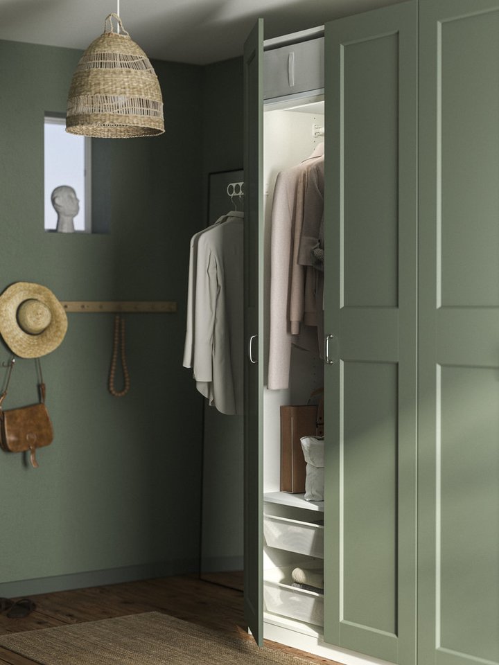 Prieškambaris dažnai yra mažiausia namų erdvė, tačiau joje turi tilpti, ko gero, daugiausia įvairių daiktų.<br>PR nuotr.