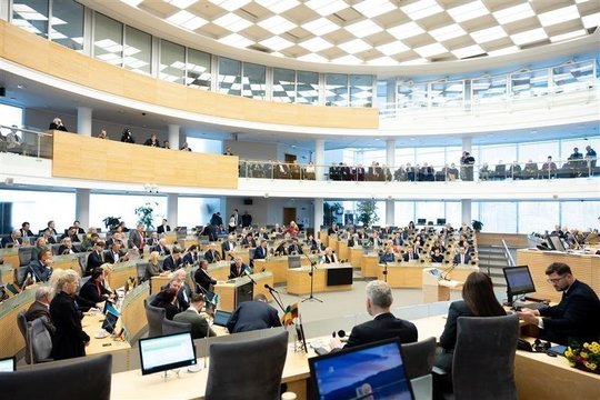 KGB bendradarbių išslaptinimo klausimą Seimas perdavė svarstyti Teisės ir teisėtvarkos komitetui