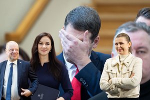Kol dalį kėlė į viršų, vieną politiką smukdė: naujausiuose reitinguose – ir ryškus signalas