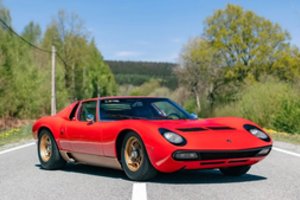 Vienas iš brangiausių naudotų automobilių pasaulyje bus parduotas aukcione: kokia jo kaina