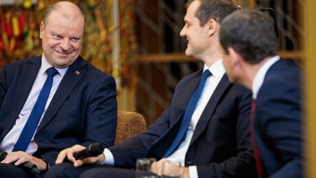 Nestabilios koalicijos fone pastebi S. Skvernelio strategiją: „Nori parodyti pranašumą“