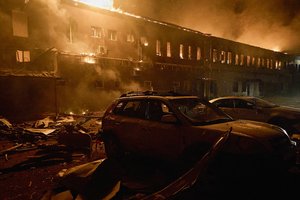 JAV ambasada Ukrainoje įspėja – artimiausiomis dienomis galima plataus masto Rusijos ataka