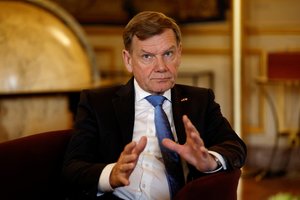 Vokietijos užsienio reikalų ministras: Ukrainos kelias į NATO yra „negrįžtamas“