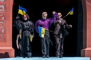 Iš Ukrainos atstovų „Eurovizijoje“ – netikėta staigmena: ant turkio kilimo uždainavo lietuviškai
