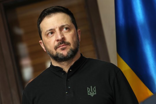 Iš V. Zelenskio – žinia V. Putinui: „Ketvirtadienį tavęs lauksiu Turkijoje“