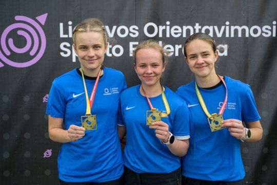 Istorinė jaunųjų orientacininkių pergalė Lietuvos čempionate