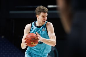 M. Blaževičius ir toliau vilkės „Wolves“ marškinėlius