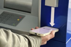 Vilniuje įrengti nauji bankomatai: tokių sostinėje dar nematėte