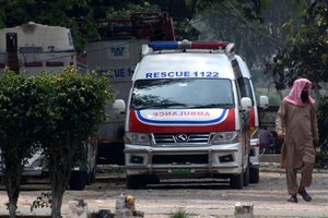 Šventės Indijoje pasibaigė nelaime: išgėrę pilstuko mirė 14 žmonių