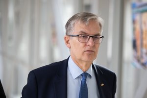 J. Sabatausko siūlymas išgelbėtų R. Žemaitaitį: Seimui pritarus, išsaugotų postą delegacijoje