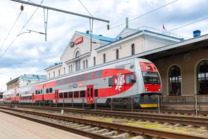 Naujovė planuojantiems keliones traukiniu į užsienį: keičiasi bilietų įsigijimo tvarka