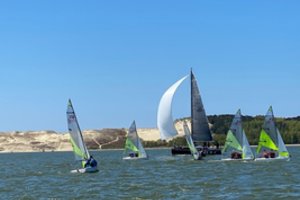 Savaitgalį Nidoje įvyko „Pilypo Taurės“ regata ir nacionalinis „RS Feva“ čempionatas