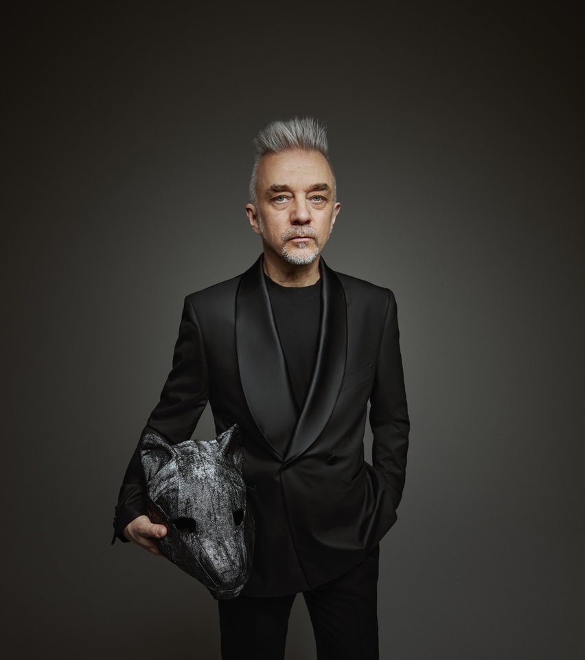 Žymūs atlikėjai kviečia į „Laimingo jaunimo dieną“ – emocinės sveikatos festivalį Vilniuje.