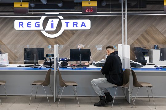 Ketinama atidaryti naują „Regitros“ padalinį