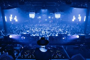 Elektroninės muzikos magas Kölsch rugpjūtį pasirodys Kaune ir Vilniuje