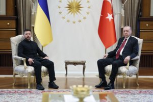 Ankaroje prasidėjo V. Zelenskio ir R. T. Erdogano susitikimas: atskleidė, ko nedelsiant reikalaus Turkija