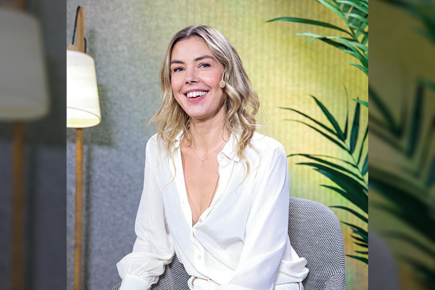 Moterims prieš menopauzę ar jos metu A.Miliūtė pataria laikytis dar poros taisyklių: šiuo laikotarpiu svarbu atsisakyti ir bet kokio filtruoto vandens, nes tokiame vandenyje nelieka kalcio, magnio, kitų mineralų.