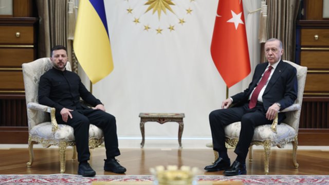 Derybas Stambule vadina dideliu triukšmu dėl nieko: V. Putinui nenaudinga baigti karą