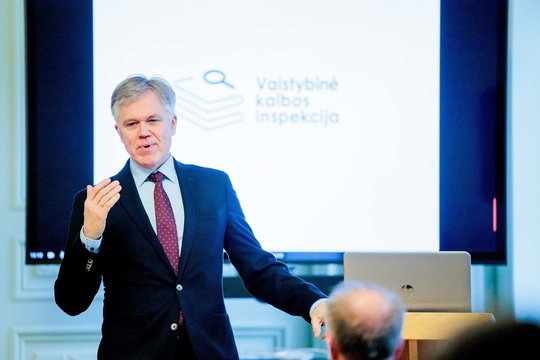 Valstybinės kalbos inspekcijos vadovo konkursą laimėjo dr. Audrius Valotka