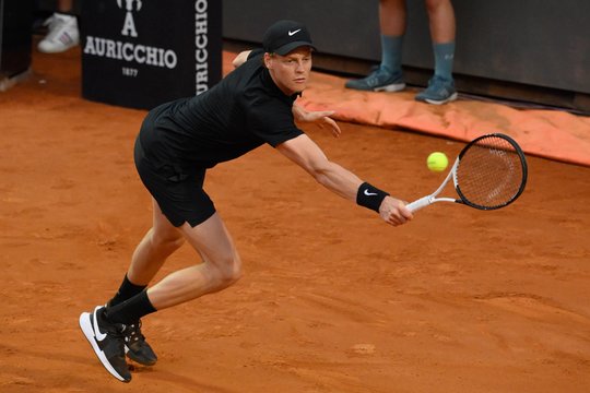 „Masters“ turnyro Romoje pusfinalyje – du Italijos tenisininkai