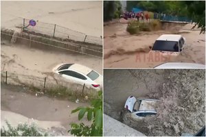 Pietų Turkijoje – smarkūs potvyniai: patvino gatvės, srovė nešė automobilius