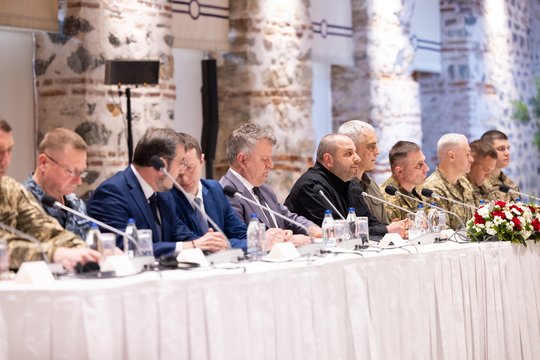 Rusijos ir Ukrainos delegacijų derybos Stambule.