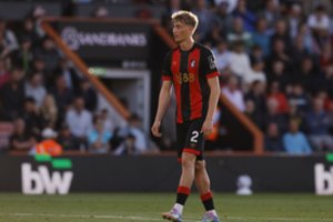 Oficialu: „Real“ gretas papildė talentingas „Bournemouth“ gynėjas