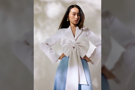 Vienas drabužio elementas, begalė galimybių – įkvėpimo semkis iš šiuolaikiško moteriško švarko!