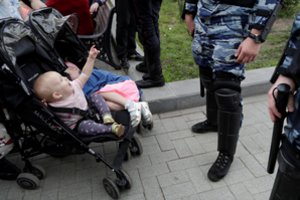 Rusijoje situacija smarkiai prastėja: net įslaptino šiuos duomenis