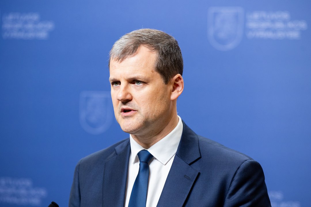 After Paluckas' weekend fishing trip with Barštys – reactions from politicians