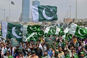 Pakistane dronui pražudžius keturis vaikus prasidėjo tūkstantinis protestas