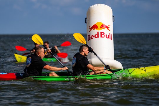 Trys rungtys, viena komanda – „Red Bull 211“ varžybos grįžta į Neringą
