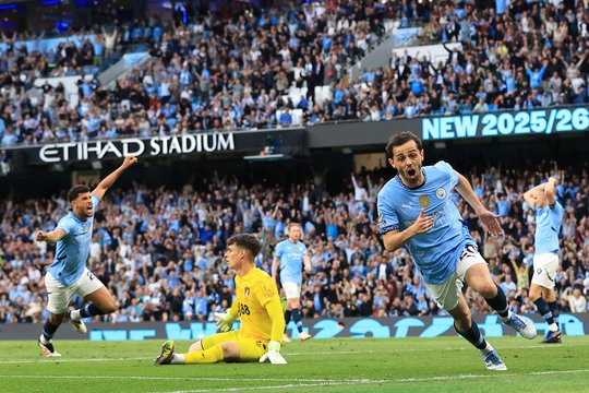 Legendos atsisveikinimo rungtynėse „Manchester City“ iškovojo itin svarbią pergalę