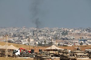 Europa didina spaudimą Izraeliui dėl puolimo Gazos Ruože