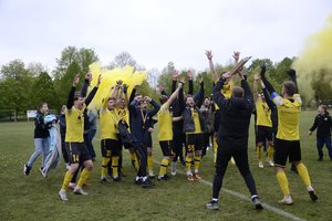 Mažojo futbolo taurė ir kelialapiai į tarptautinius turnyrus iš Radviliškio neiškeliavo