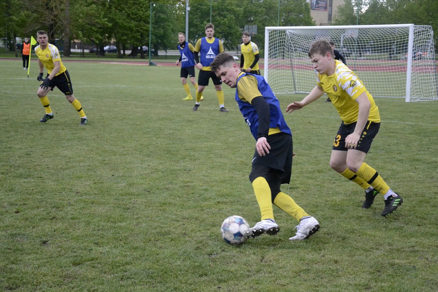 Mažojo futbolo taurė ir kelialapiai į tarptautinius turnyrus iš Radviliškio neiškeliavo <br> Nuotraukų autorė Faustina Tamošiūnaitė.