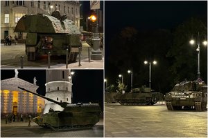 Prieš svarbią ceremoniją – naktinis sujudimas Vilniaus centre: susirinkę kariai, išrikiuota ir technika