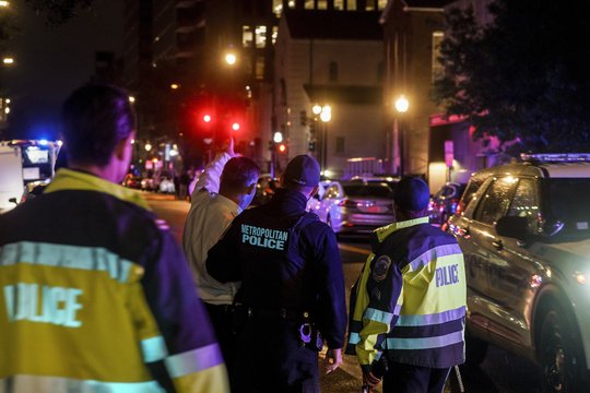 Vašingtone nušauti 2 Izraelio ambasados darbuotojai: šaulys sulaikytas, sureagavo D. Trumpas