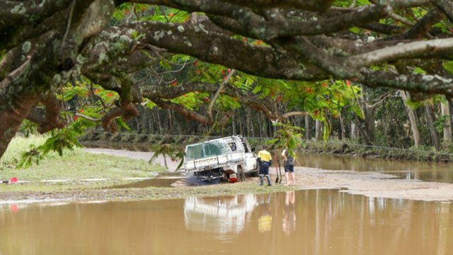 Dėl stiprių liūčių Australijoje tęsiasi gelbėjimo operacijos: 50 tūkst. gyventojų liko įstrigę