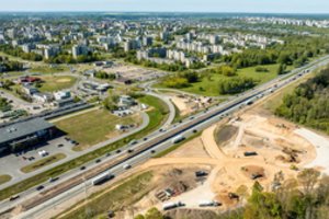 Viaduko per magistralę statybose – iššūkis: gyventojams siunčia žinią dėl energijos tiekimo