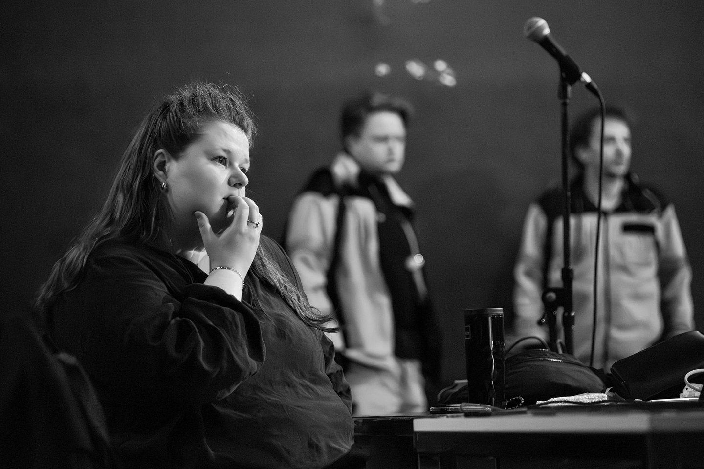 Spektaklio „Moters dalys“ repeticijos akimirkos.<br>Telmano Regimovo nuotr.