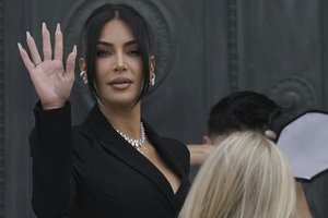 Prokuratūra reikalauja ilgų kalėjimo bausmių K. Kardashian užpuolikams