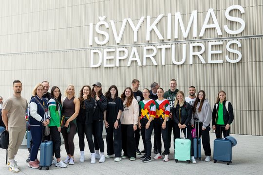 Į pasaulio čempionatą Japonijoje išskridę kiokušin karatė meistrai nori sudrebinti tatamius Tokijuje