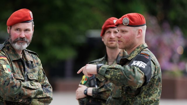 Tiesiogiai iš Katedros aikštės – prasidėjo iškilminga Vokietijos brigados inauguracija