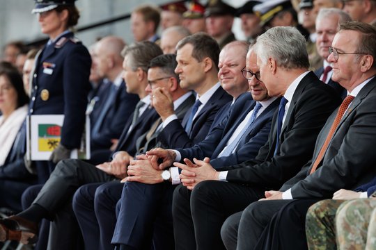 Iškilmingoje ceremonijoje Vilniuje – žiūrovų emocijos ir Vokietijos kanclerio įsipareigojimas