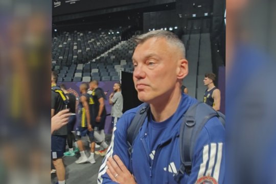 Tiesiogiai iš JAE – Š. Jasikevičius apie lydintį prakeiksmą ir pagrindinį tikslą: „Man nesvarbu aplošti trenerį“