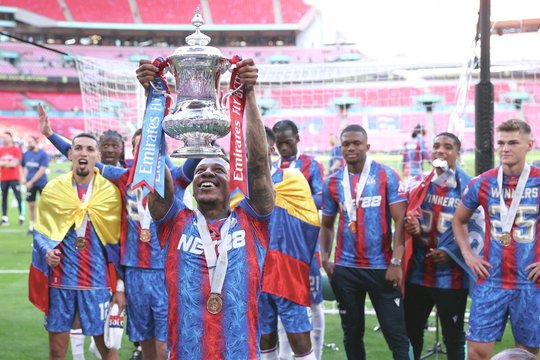 Turtuoliams – akibrokštas iš Pietų Londono