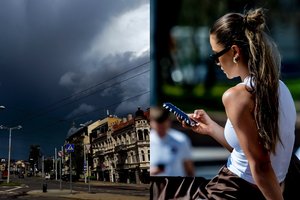 Lietus pils kaip iš kibiro, tačiau jau greit orai keisis: skelbia, kada sulauksime malonių permainų