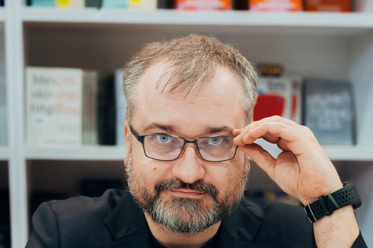 Šarūnas Černiauskas: „Smarvė“ primena, kas gali nutikti, jei nesaugosime žodžio laisvės“ 