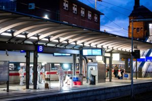 Kraupus išpuolis sukrėtė Vokietiją: peiliu sužalota 18 žmonių, dalis jų – sunkiai